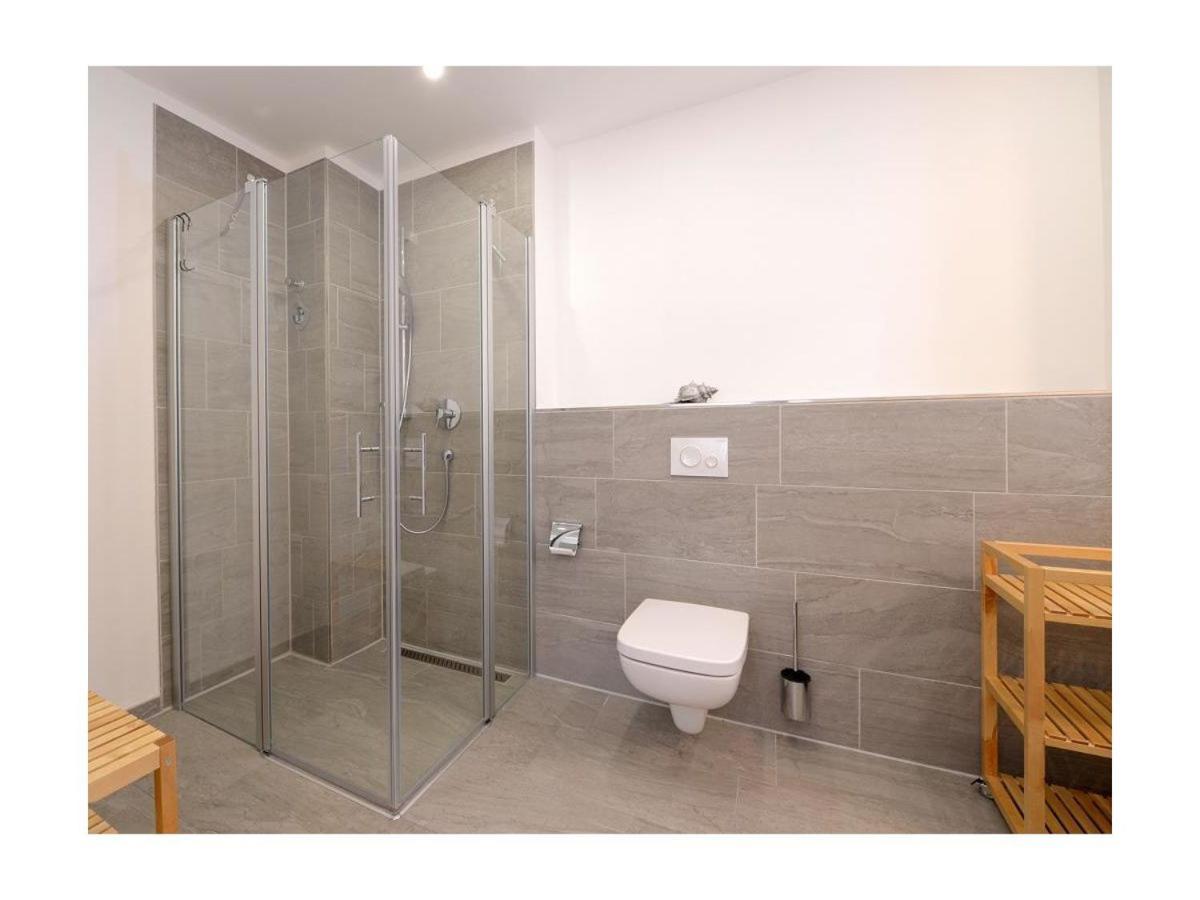 Meerblickzimmer Ohlerich Speicher Appartement 13 วิสมาร์ ภายนอก รูปภาพ