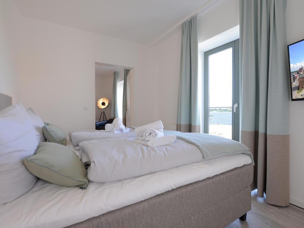 Meerblickzimmer Ohlerich Speicher Appartement 13 วิสมาร์ ภายนอก รูปภาพ